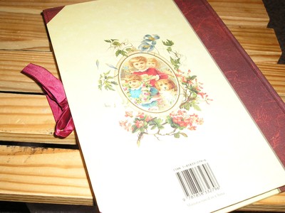 Victorian Photograph Album Holds 47 Photos. UNIQUE & RARE. Super Cute GIft