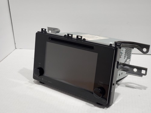 おちゃ　　0120 17 18 19 Toyota Corolla AM FM Radio Display and Receiver