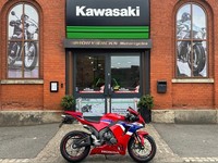 2025 Honda CBR600 RR only 927 miles - £££’s of extras