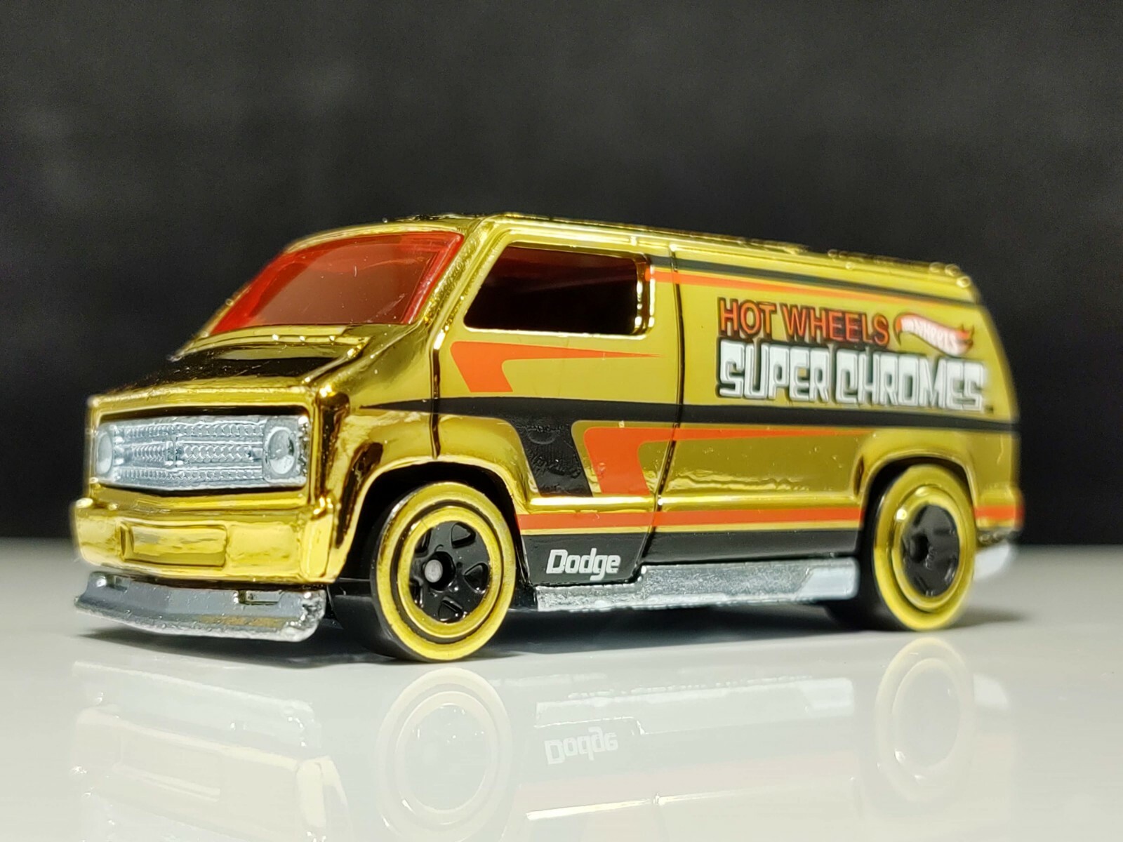 hot wheels custom 77 dodge van super chrome