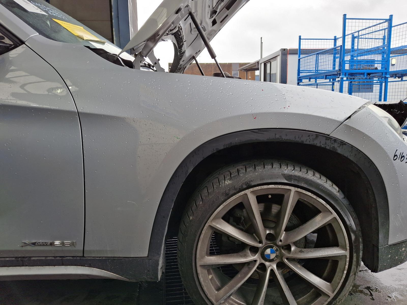 BMW X1 E84 08/2012-07/2015 RIGHT GUARD SILVER