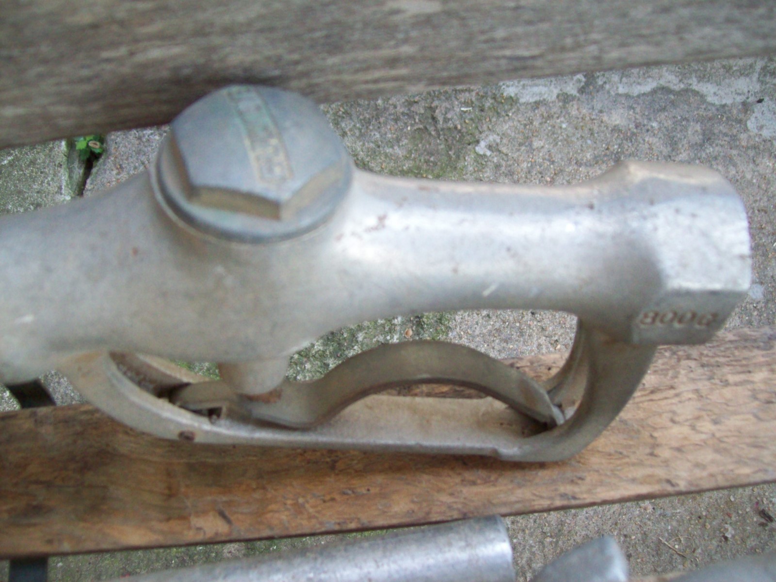 5 Vintage Gas Pump Nozzles, Brass Knappco,Brass Ebw,Buckeye,2 Ebw with Chome Nut