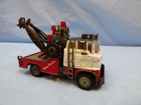 corgi major toys holmes wrecker