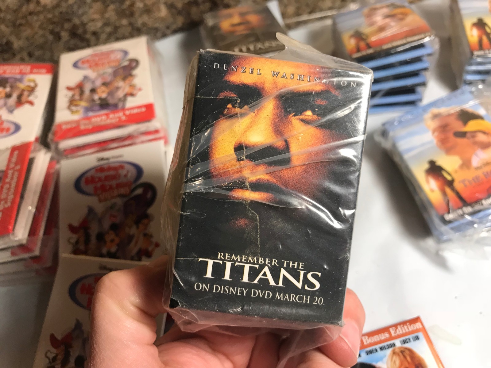 Lot of 100 Movie Promo Button Pin Badges