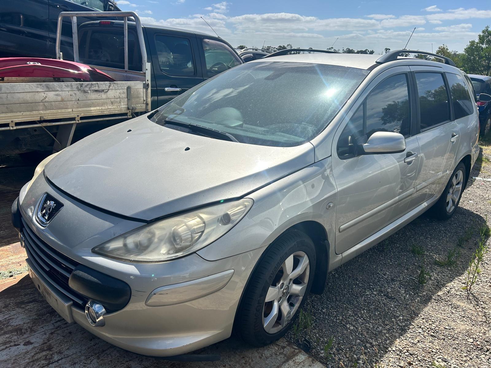 2007 Peugeot 307 RIGHT INDICATOR/FOG/SIDE BUMPER FOGLAMP T6 10/05-12/09 9650001680 image 11