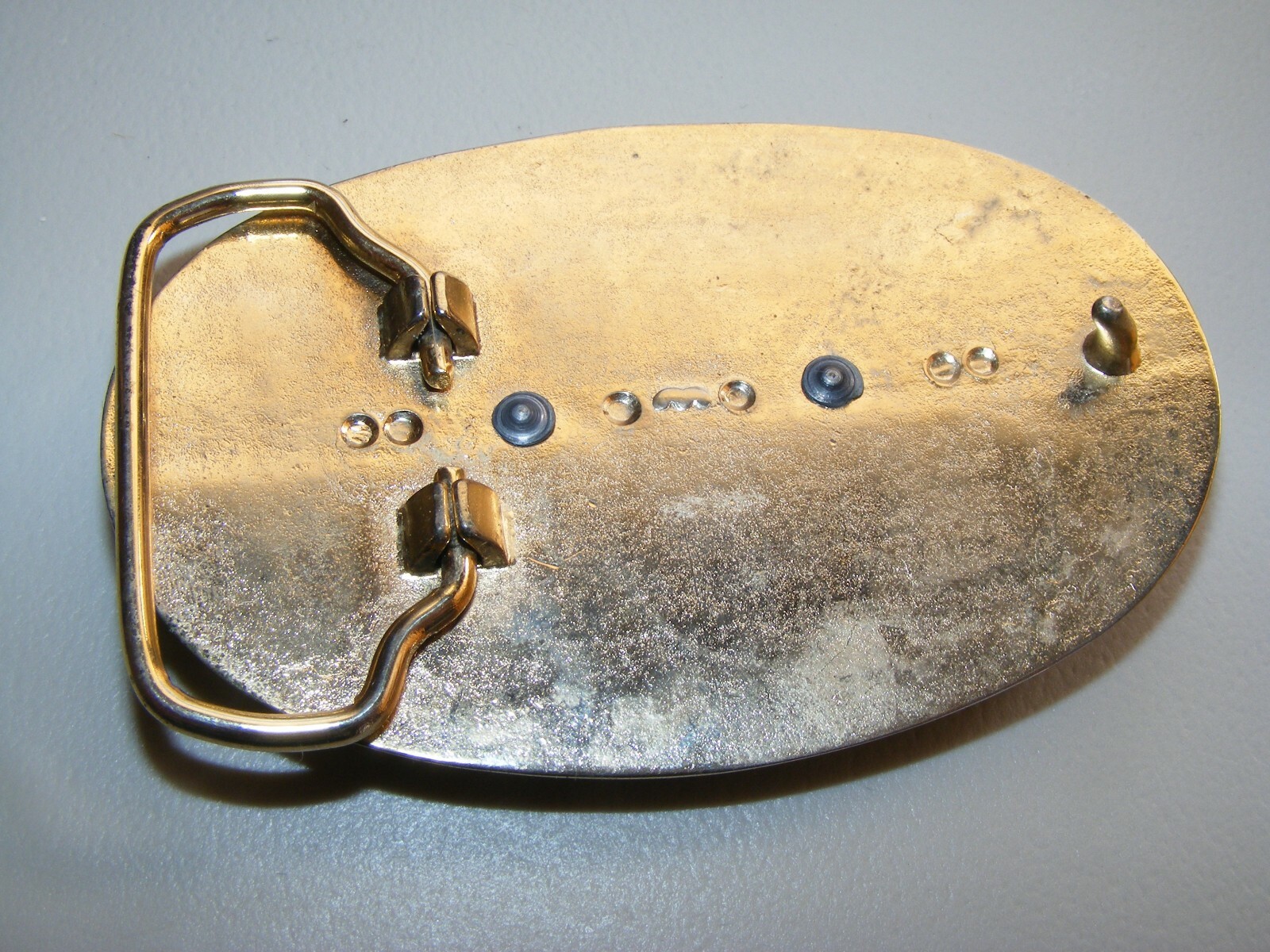 Vintage Brass Belt Buckle Good Condition Horse Shoes and Black Stone in center