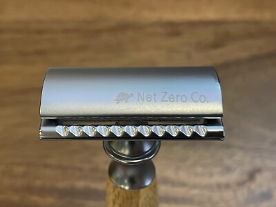 NET ZERO CO. Double Edge Safety Eco Razor with Natural Bamboo Handle