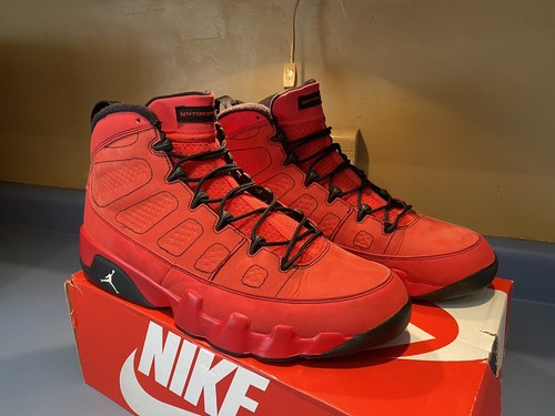 jordan retro 9 motorboat jones