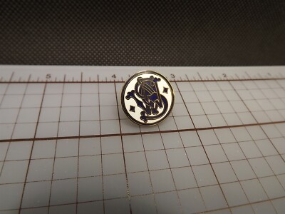 SMITH AND WESSON FIREARMS LOGO QUALITY MADE LAPEL HAT PIN ENAMEL BRAND NEW 