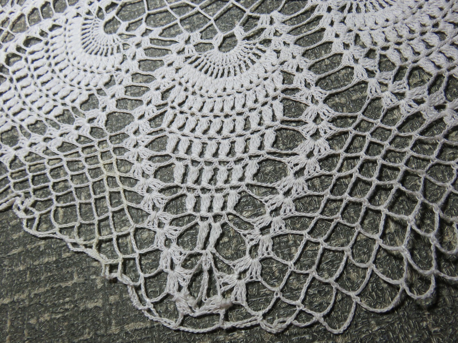 Vintage White Crochet Lace Doily Centerpiece 17