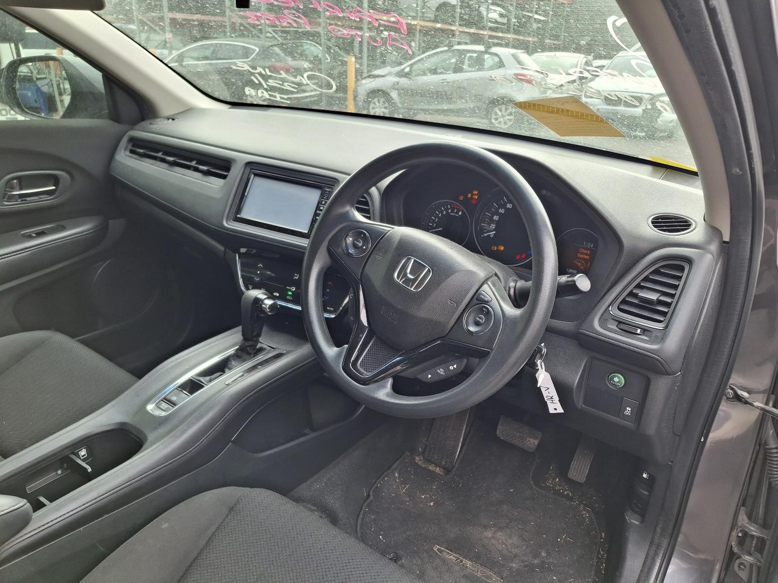 HONDA HRV 2014-2021 LEFT FRONT DOOR WINDOW RU5, 12/14-10/21 - thumbnail 5