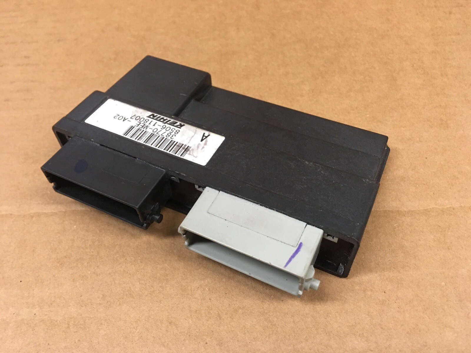 2008年式〜CBR600RR PC40輸出用ECU s-l400.jpg