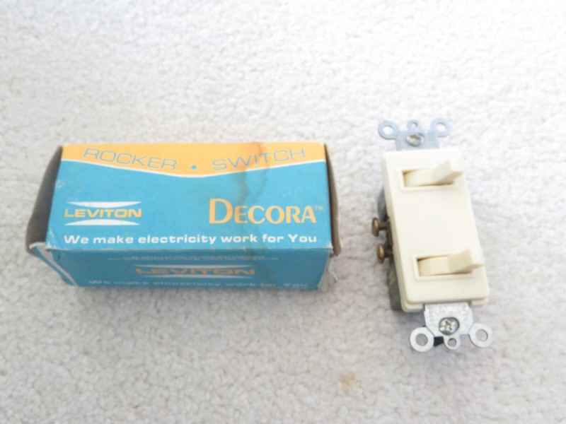 DECORA IVORY 5634-ISP, Combination 2 Single Pole Quiet Switches, 15A-120/277VAC