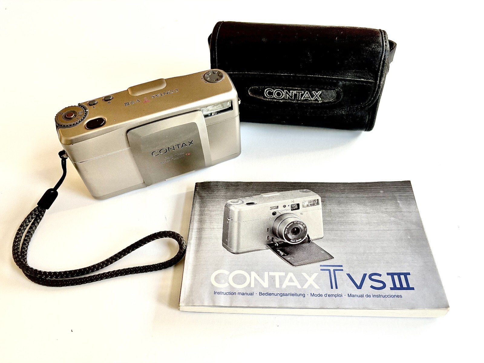 Contax TVSⅢ Contax TVS III 35mm Point & Shoot Film Camera Titanium