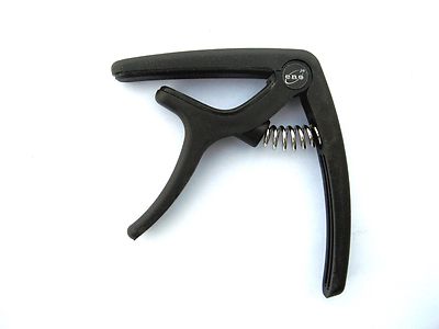 UNIVERSAL Kapodaster für Konzert, Akustik, Elektro Gitarren, KAPO + 3xPik GRATIS