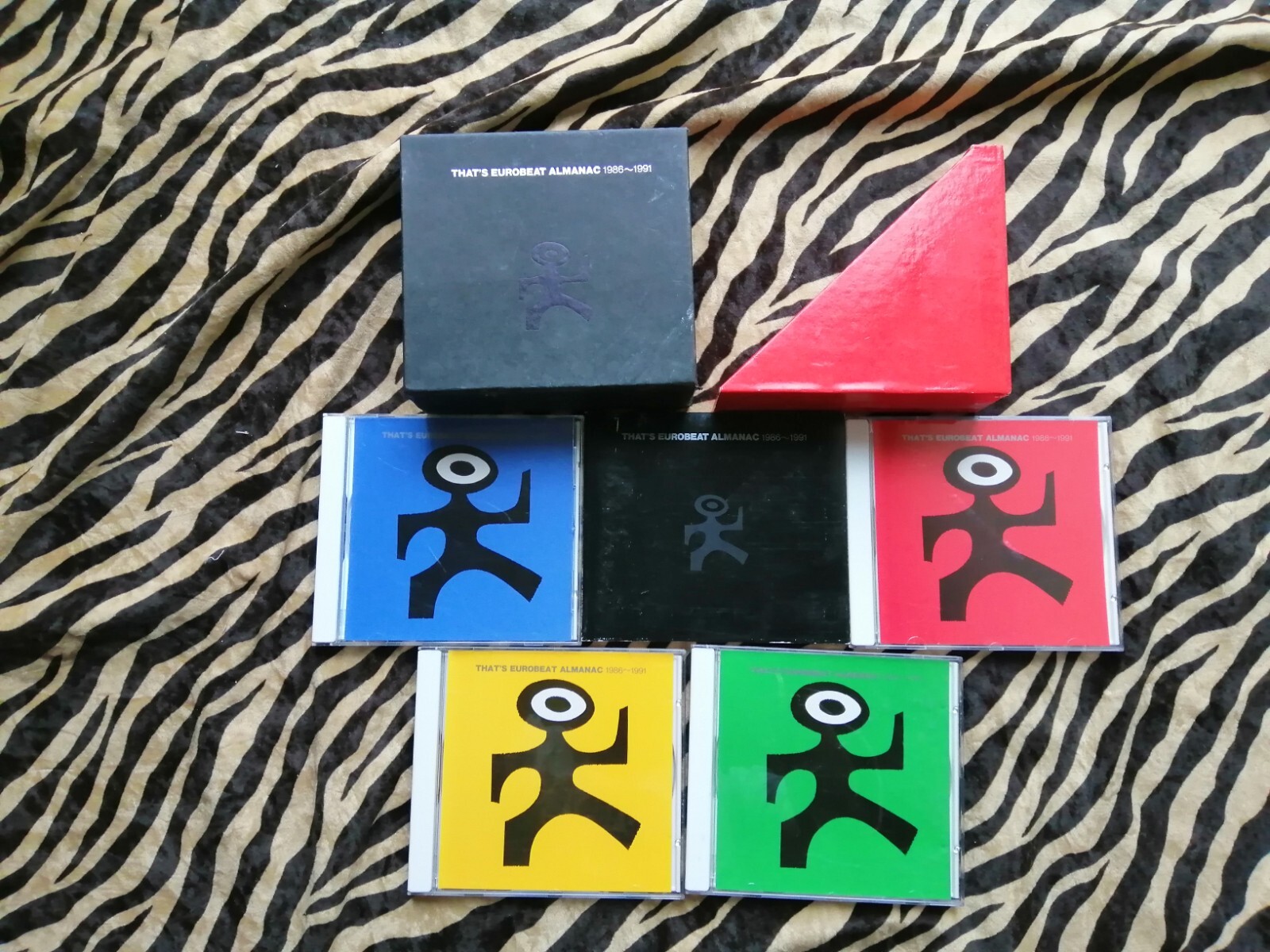 THAT'S EUROBEAT ALMANAC 1986-1991 ザッツ・ユーロビート年鑑 4