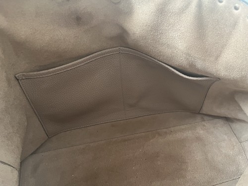 valentino garavani rockstud tote