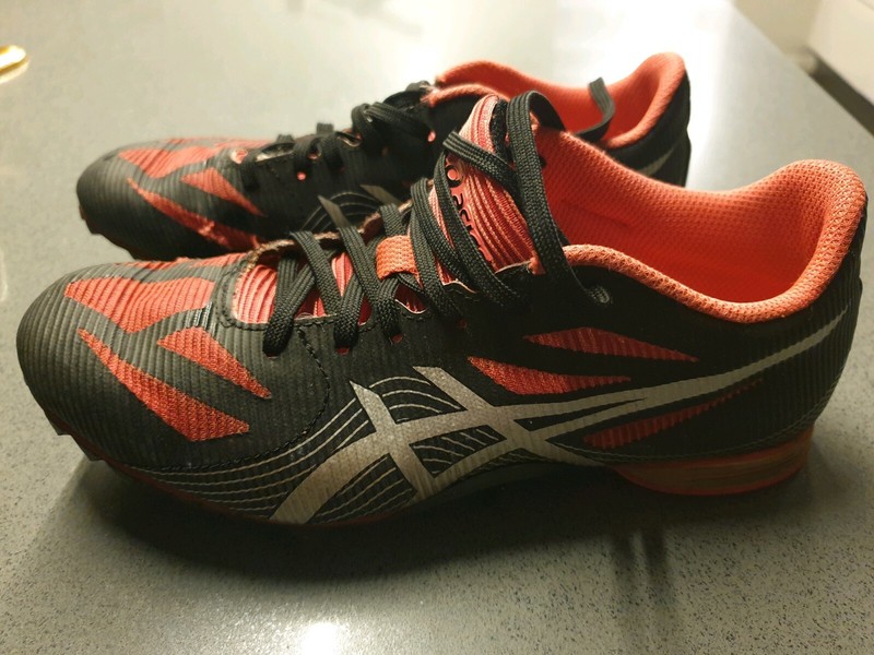 junior running spikes australia