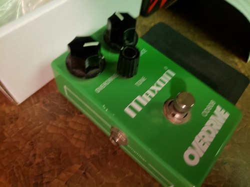 Maxon OD808 Overdrive Guitar Effect Pedal  ORIGINAL BOX  FREE SHIPPING