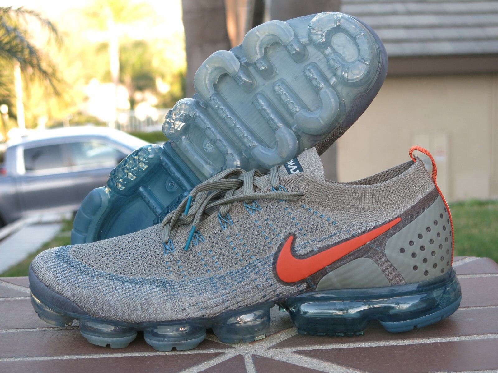 Nike Air Vapormax FlyKnit 2 Men's Athletic Sneakers 942842 Nike Air Vapormax FlyKnit 2 Men's Athletic Sneakers 942842