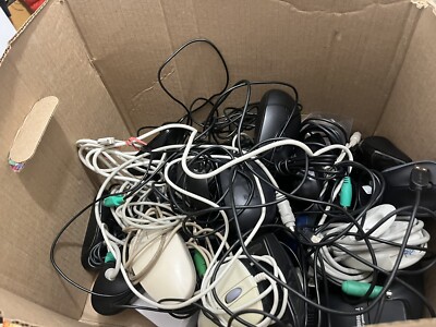 Dell Logitech HP Misc Bulk Mouse Lot of 30+ Computer Part Wholesale Bundle