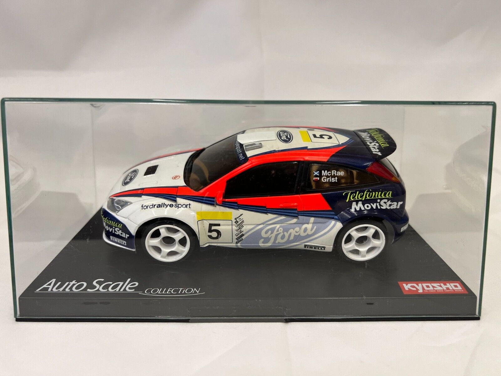 1/28 Kyosho Mini-z Ford Focus RS WRC 2002 #5 Colin McRae 1/28 Kyosho Mini-z Ford Focus RS WRC 2002 #5 Colin McRae