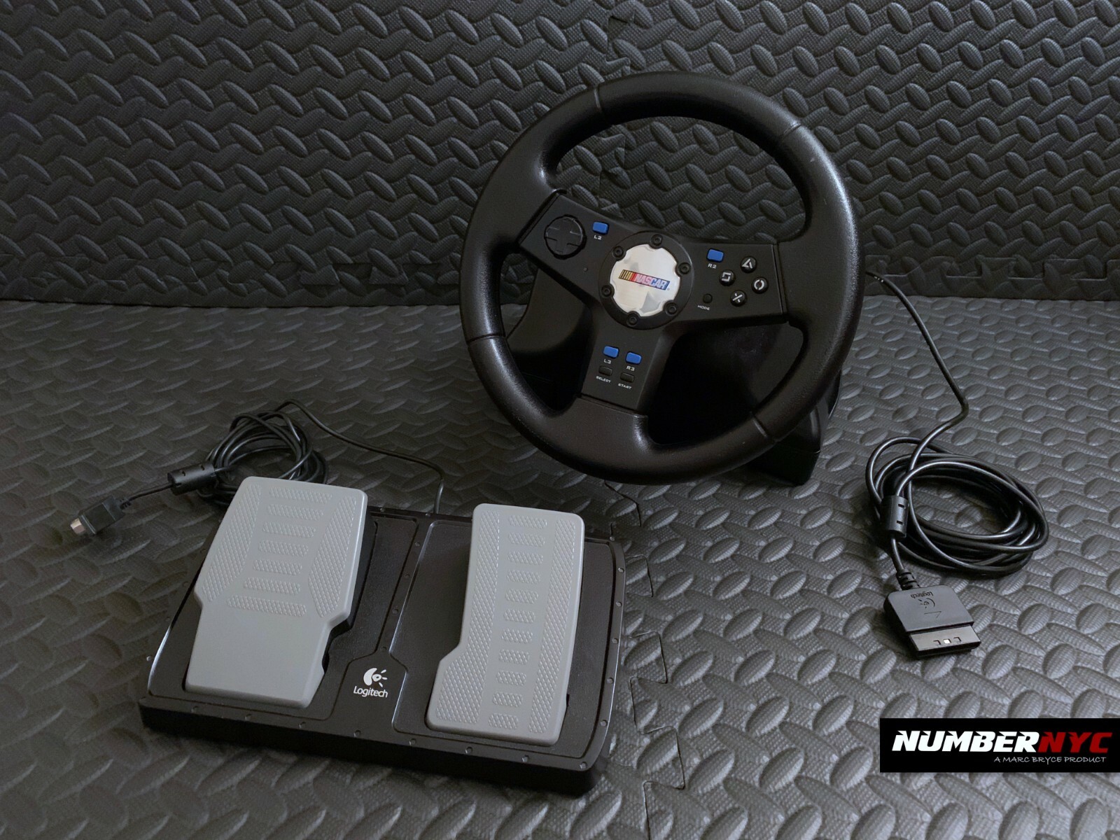 PCゲームコントローラー NASCAR RACING WHEEL Logitec s-l1200.jpg