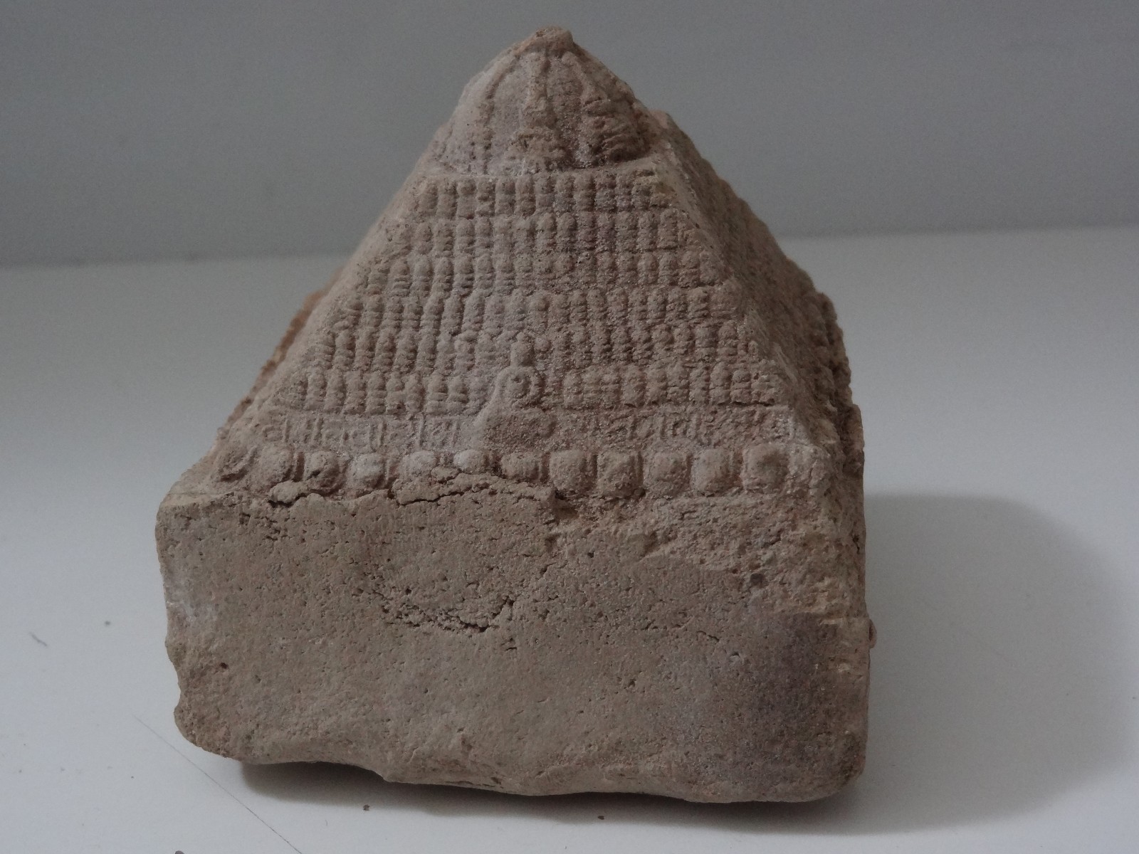 ANTIQUE MONGOLIAN BUDDHIST HAND MADE VOTIVE CLAY STUPA