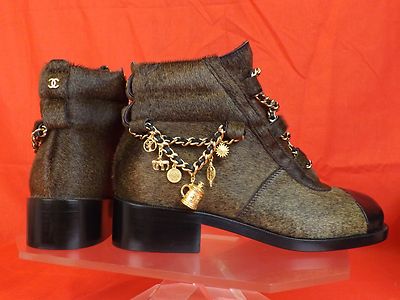 Pre-owned Chanel Brown Gold Charms Chain Black Cap Toe Pony Hair Ankle Boots 39 $2k In Brown/black/gold