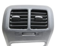 VW Golf 6 VI 5K 08-12 Luftdusche Luftdüse Mitte Hinten VW Golf 6 VI 5K 08-12 14.07.2011 1K0819203A gebraucht Vorschau 4
