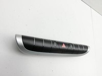 Smart ForTwo 451 07-10 Schalterleiste Warnblinkschalter ZV Schalter Smart ForTwo 451 07-10 29.10.2009 A4518206810... Vorschau 2