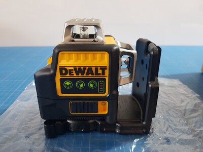 DeWalt DCE089G Grün/Green Multilinienlaser ohne zubehöre/without accessori_1,2_5