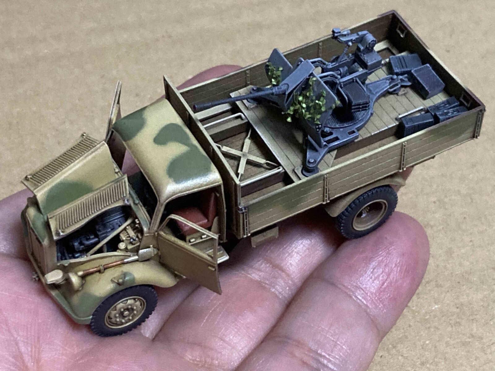 プレミアムクラッシーXXs 1/43 オペルブリッツ1.75t POLIZEI
