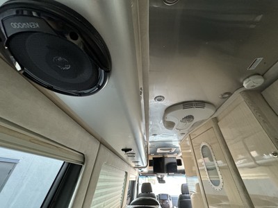 image 10 of interior