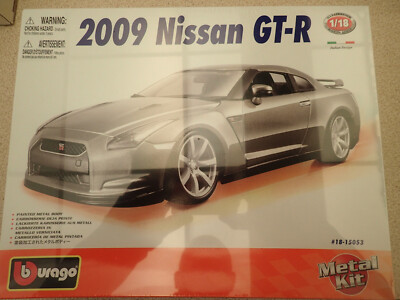 Burago #18-15053 1:18 Scale 2009 Nissan GT-R Metal Kit Factory Sealed