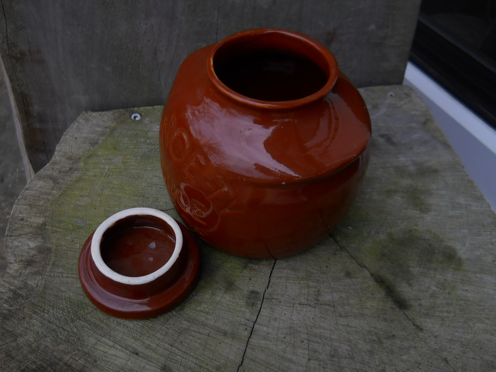 Vintage FANTASTIC KNOE & WNOE Greetings POTTERY from Founders James A. Noe