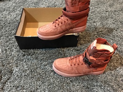nike air force pink bottom