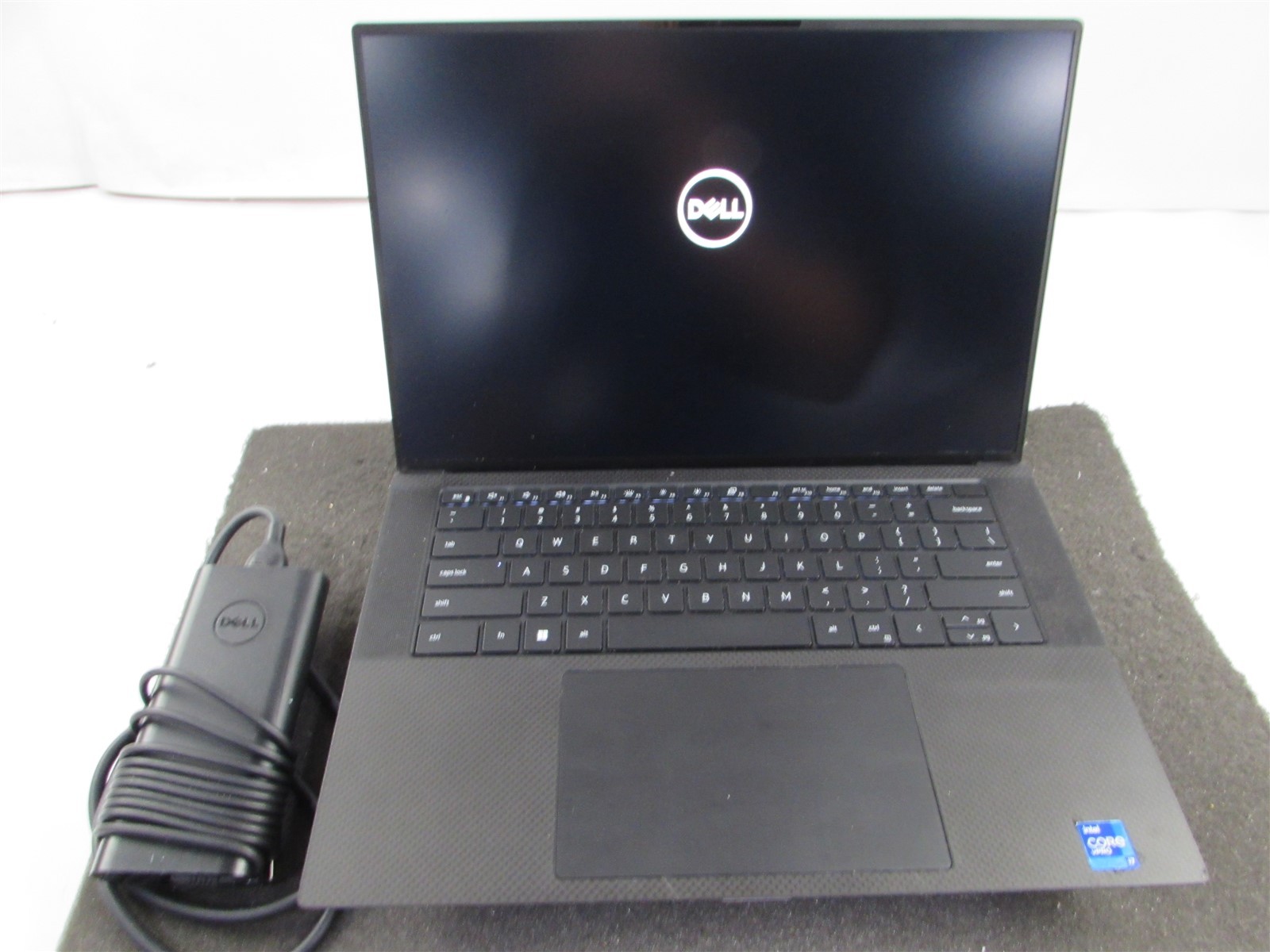 Windowsノート本体 Dell Precision 5560 i7 32 1TB A2000 Windowsノート本体 Dell Precision 5560 i7 32 1TB A2000 Amazon