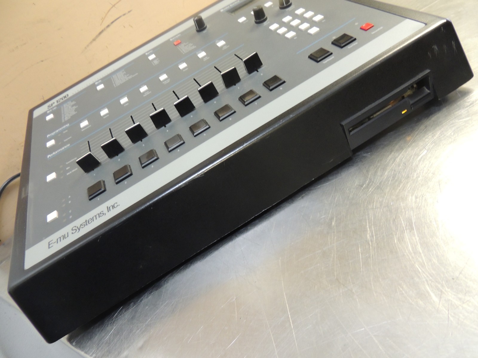 E-Mu Systems SP-1200 Drum Machine Sequencer Sampler - Really Clean!!!