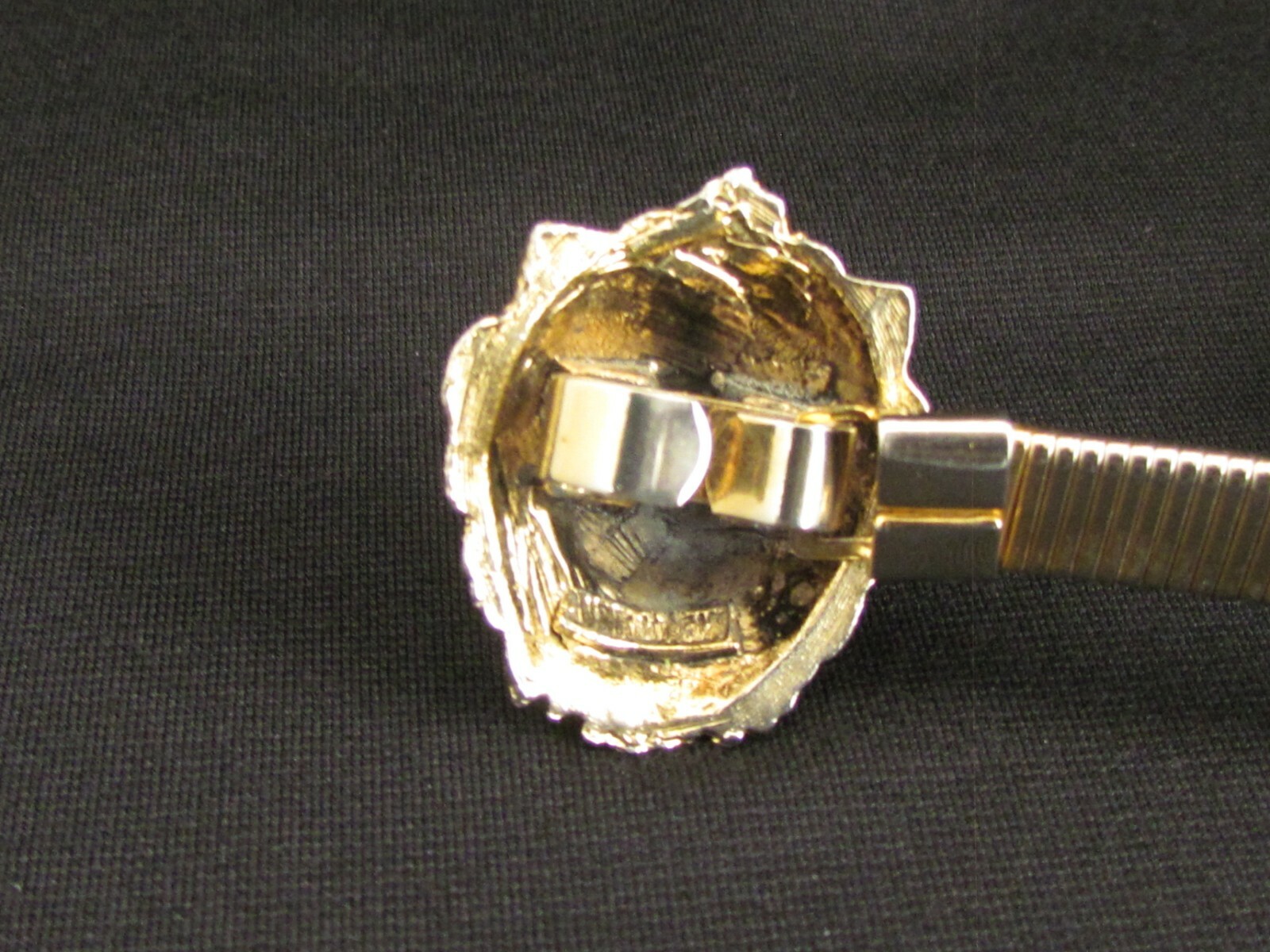 VINTAGE Anne Klein Signed Serpentine Belt Gold Tone, Stretch, Lion Head Buckle