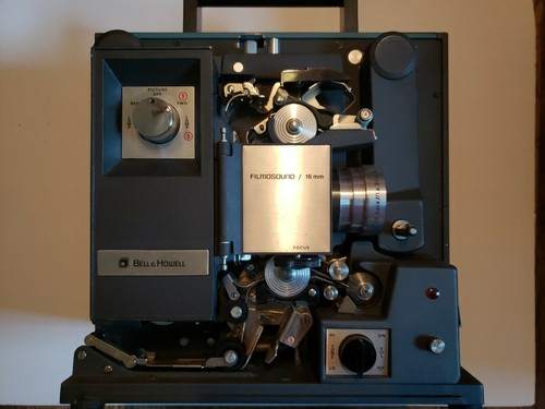 Bell and Howell 16mm Filmsound 16mm Projector 1545, Repair
