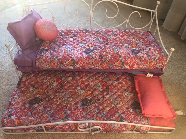 journey girl bed