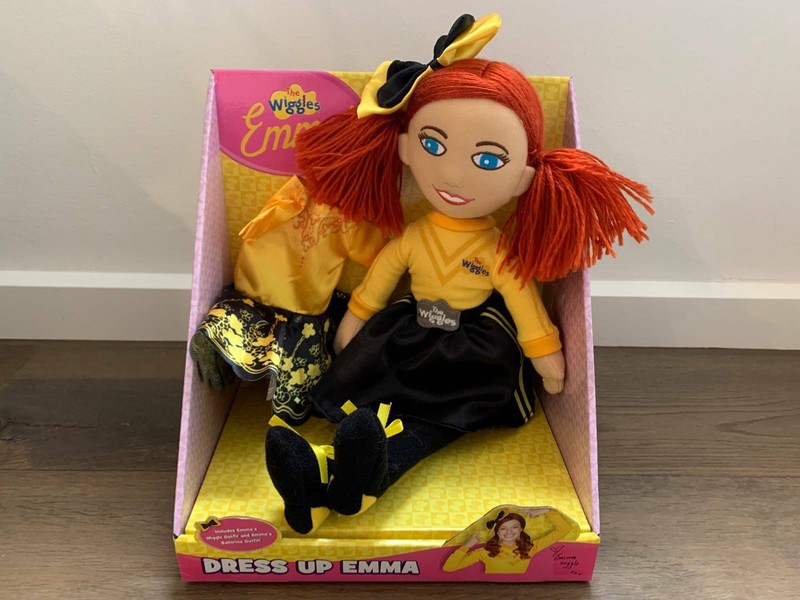 dress up emma doll