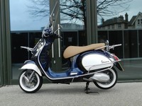 Piaggio Vespa GTS 300 