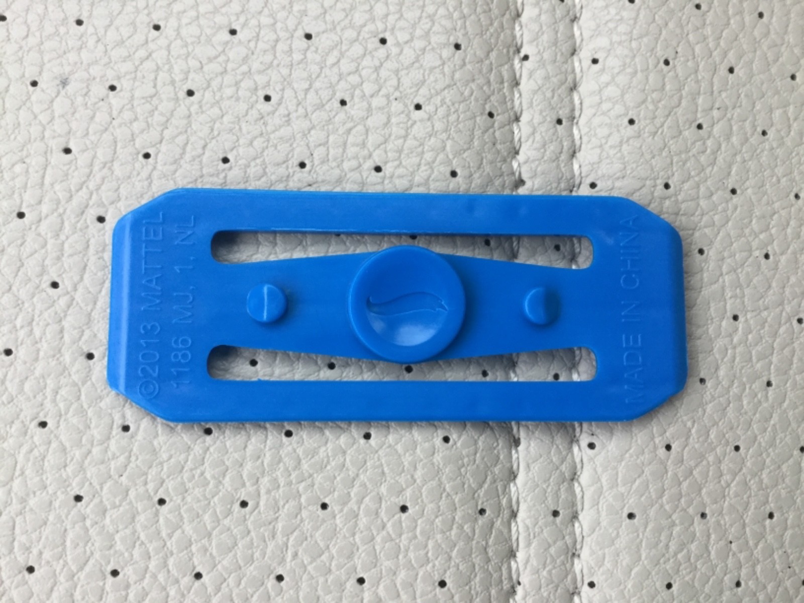 hot wheels blue connectors