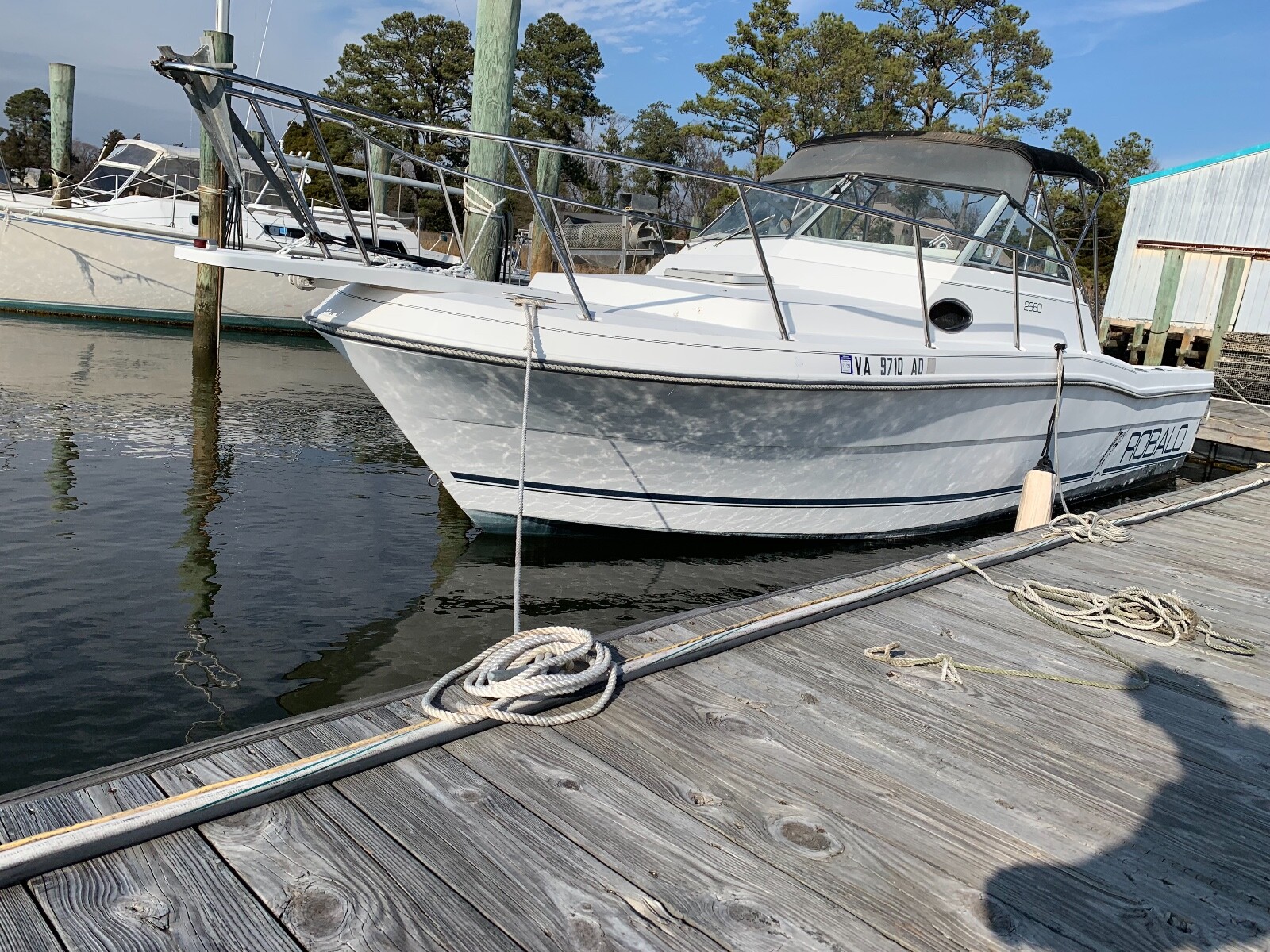 Robalo 2660 - Excellent Condition, Large Cabin, Must See!