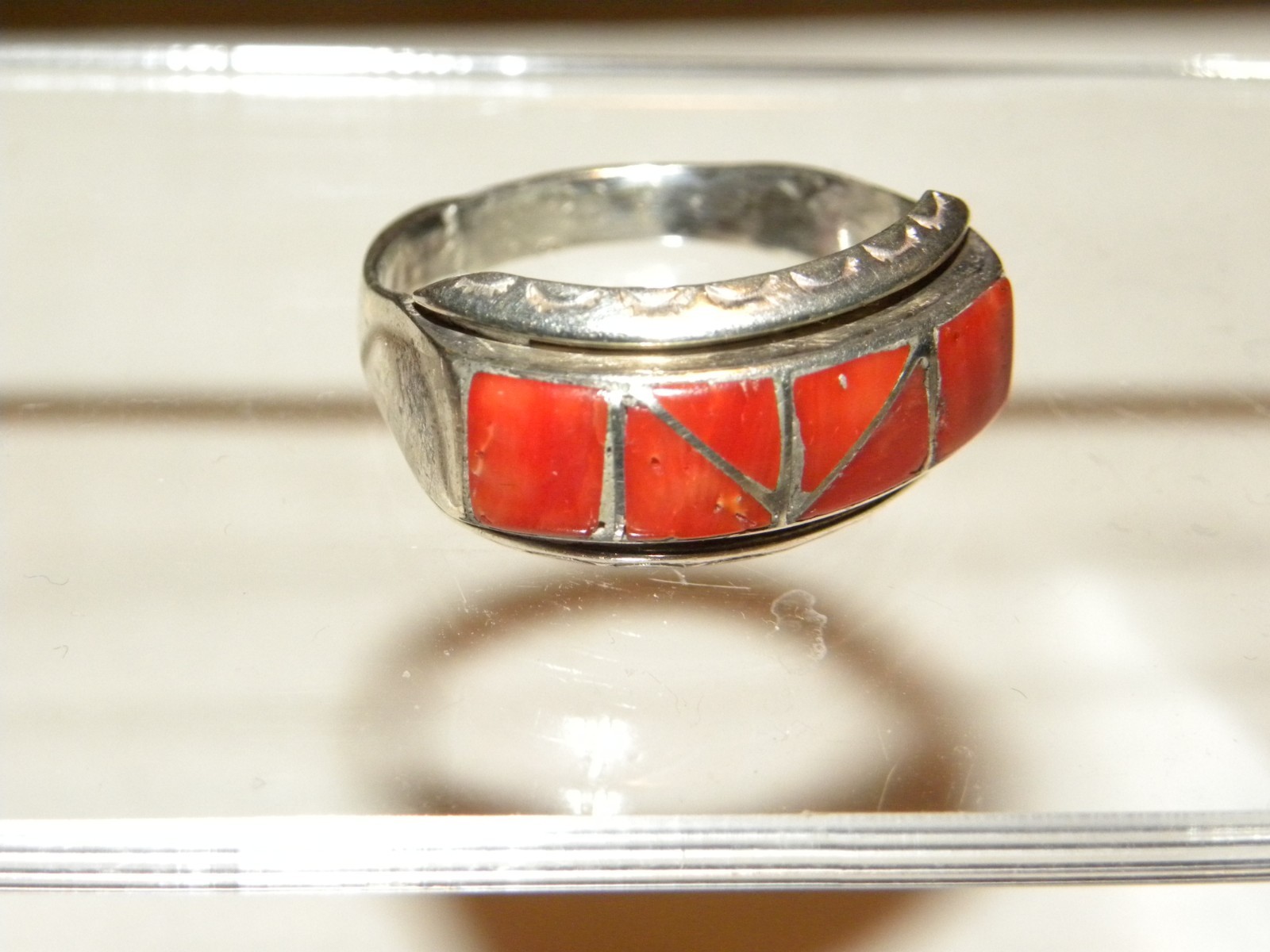 Vintage Inlaid Coral Sterling Silver Band Ring Size 11.25 Stamped Edging