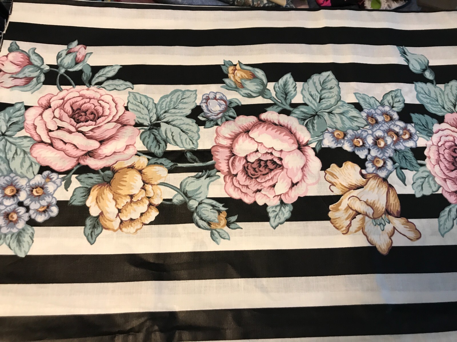 PINKページ Whisper Soft | Blooms Today