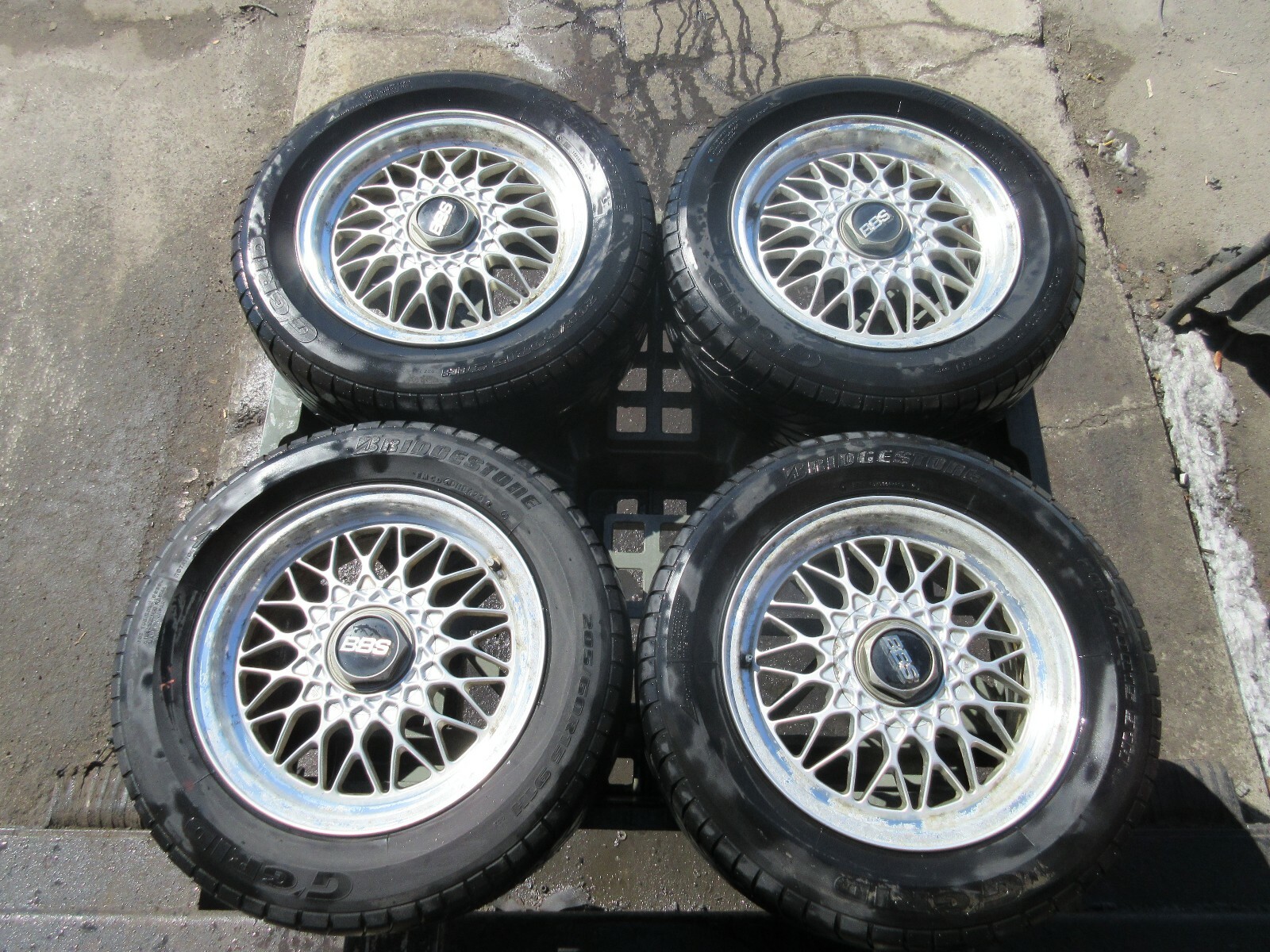 バイイーBBSホイール BBS 【2023年製 バリ溝】BBS LM476 LM477 20in 10J +30 11J +10