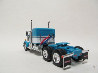DCP, FIRST GEAR 1/64 SCALE W-900A KENWORTH SMALL BUNK, TEAL & WHITE BEIGE ENGINE